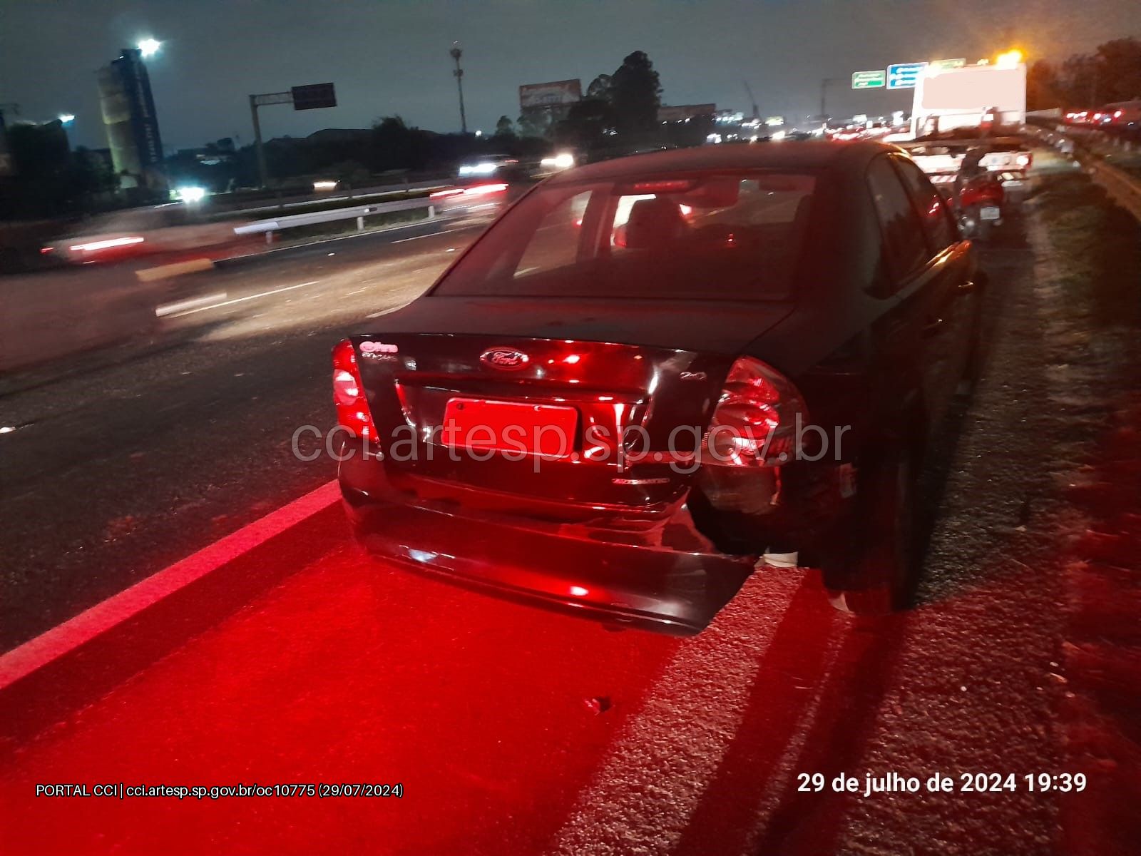 Ford Focus choque
