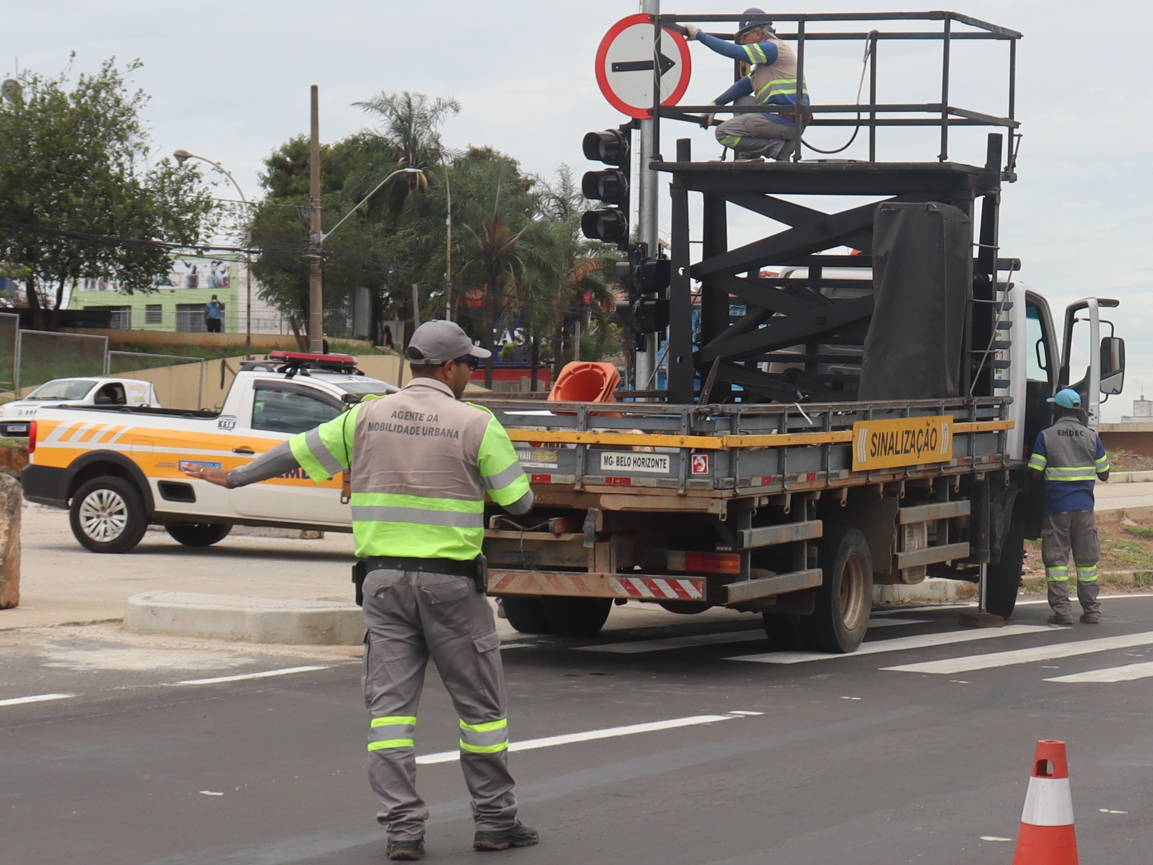 avenida na Vila Palmeiras