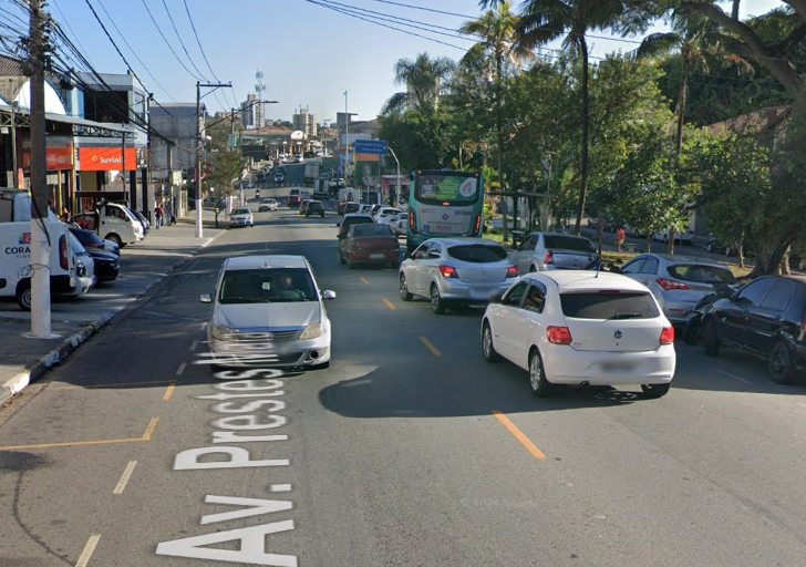 Avenida Prestes Maia em Osasco