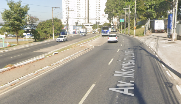 Avenida Monteiro Lobato