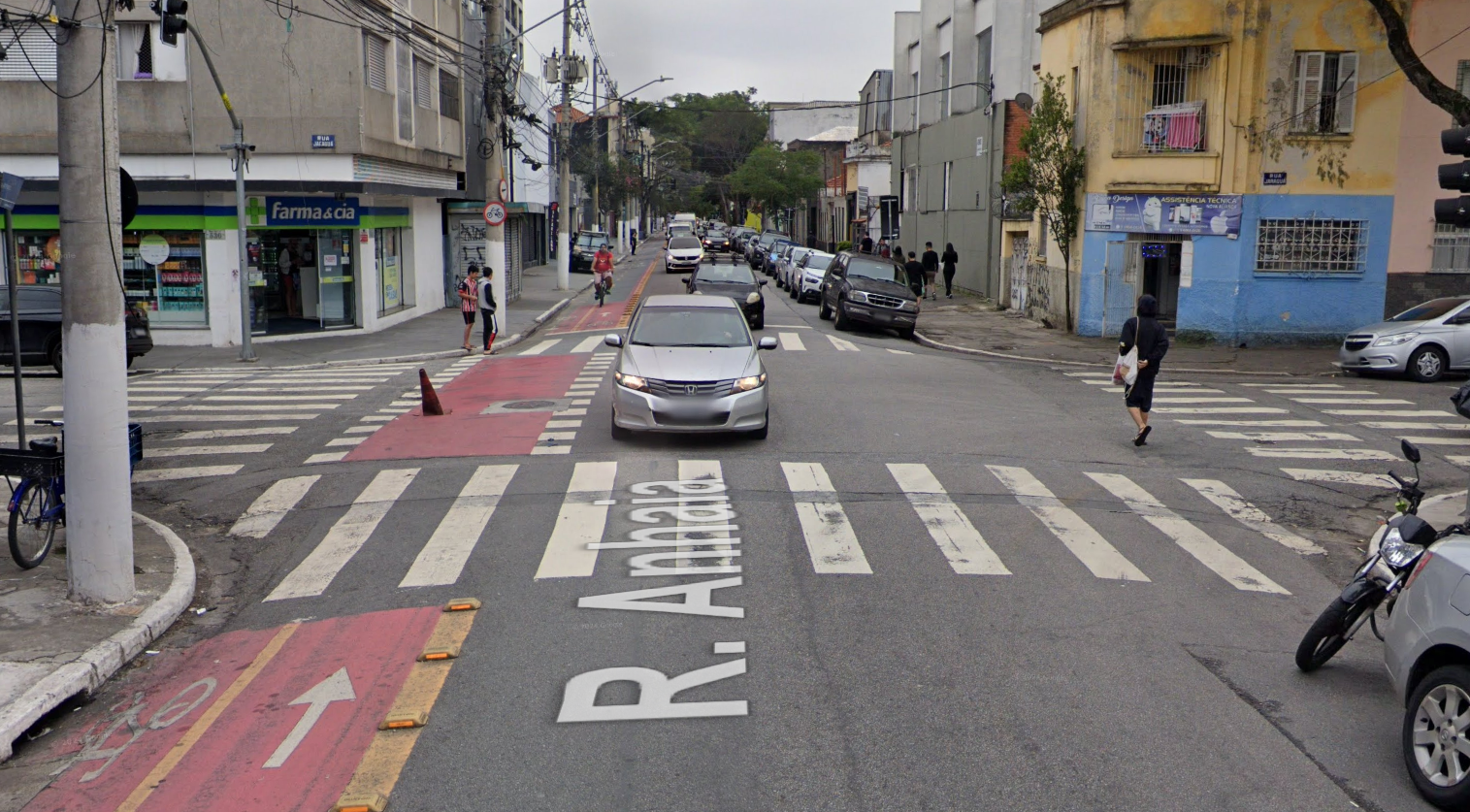Rua Anhaia no Bom Retiro
