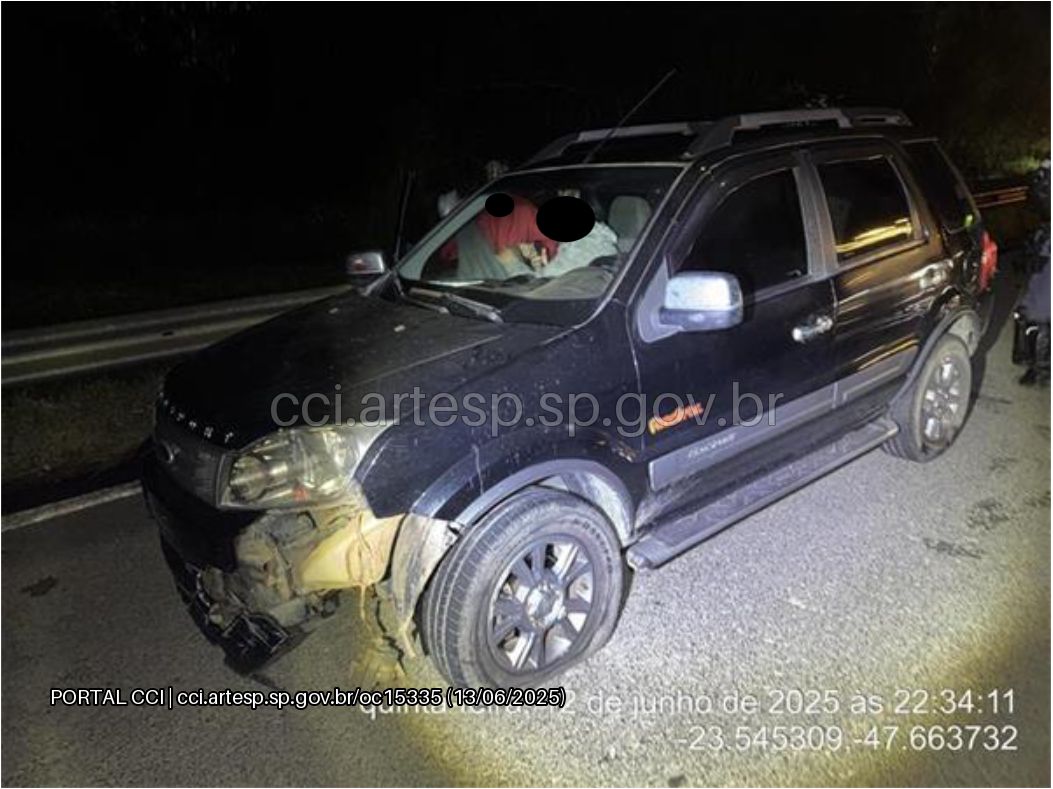 Automóvel Ford Ecosport rodovia Raposo Tavares