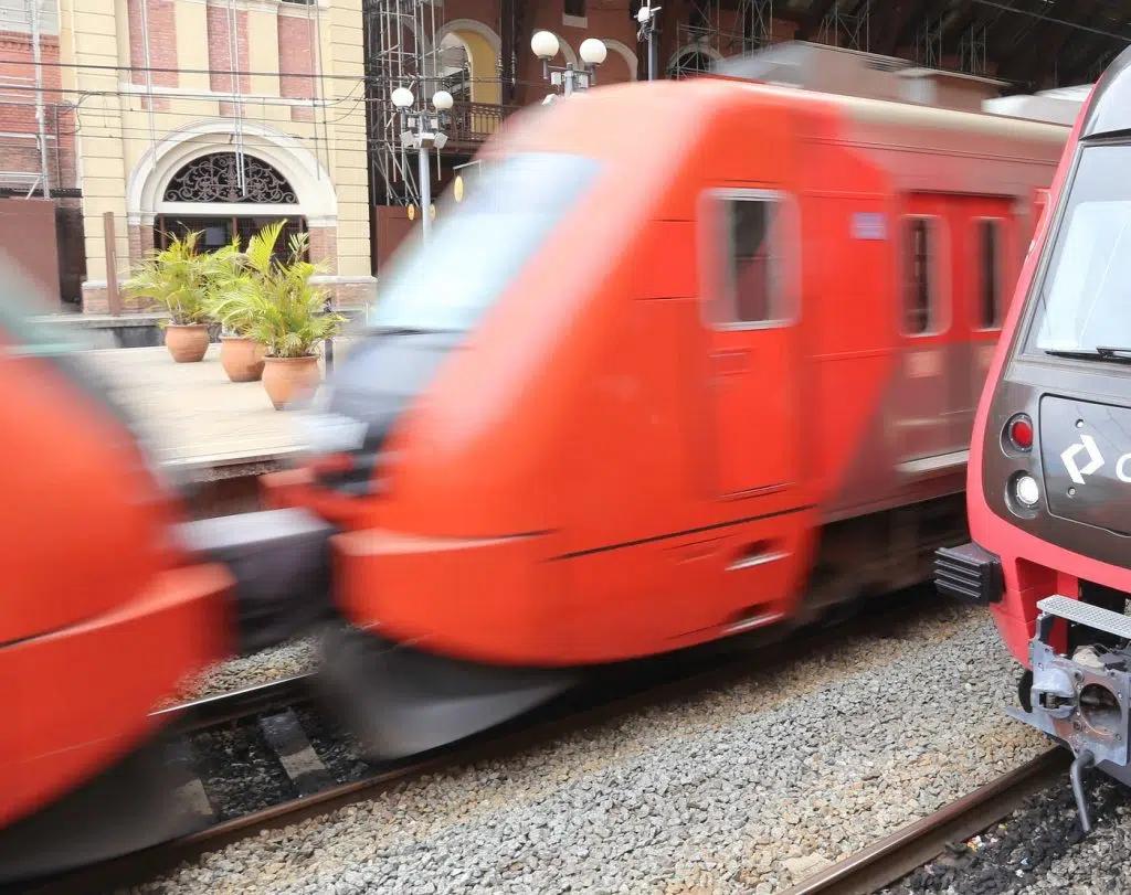 trem da cptm circulação