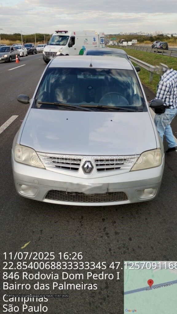Automóvel Renault Logan