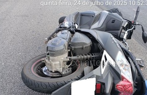 Moto Dafra 150 rodovia castelo branco