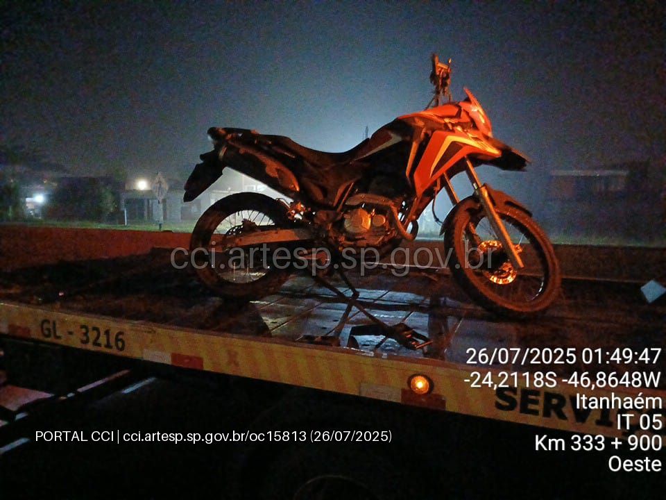 Moto XRE 300 rodovia Padre Manoel da Nóbrega