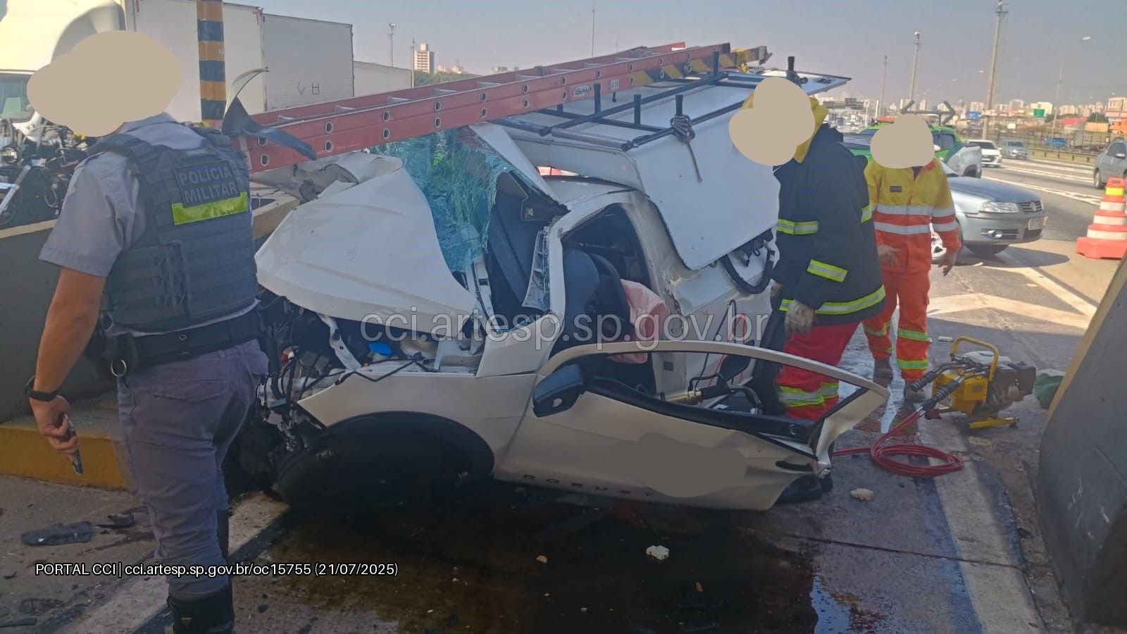 Utilitário Saveiro rodovia castelo branco