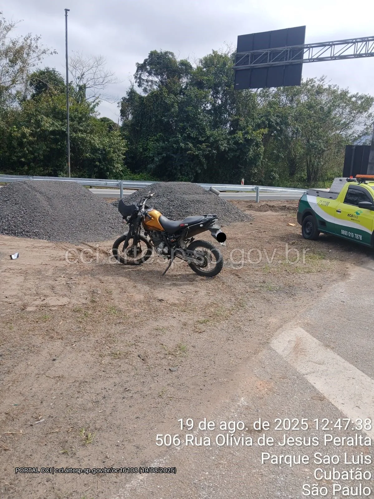 Moto XRE rodovia Anchieta