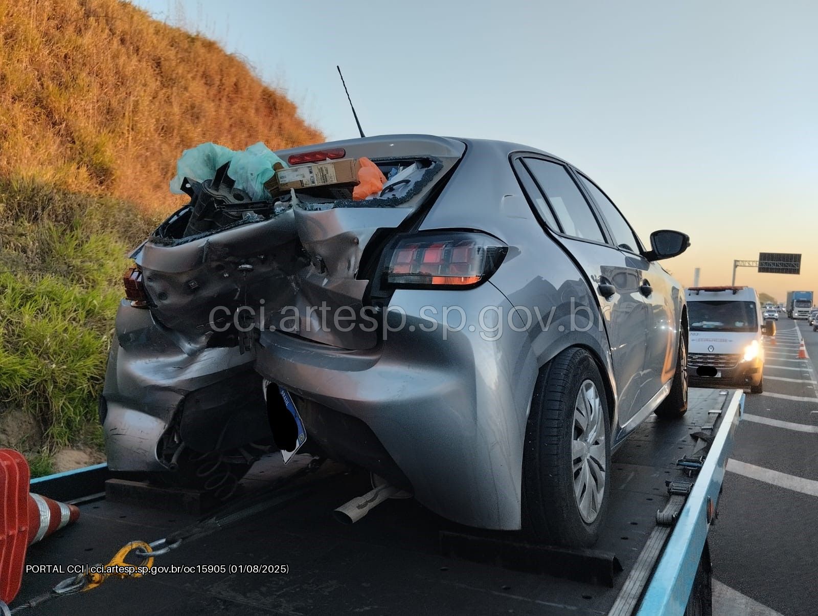 Peugeot 208 sp-083