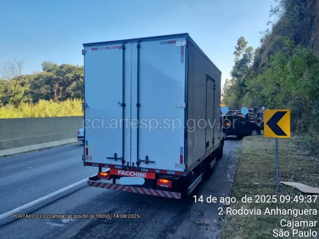 Utilitário Iveco rodovia anhanguera