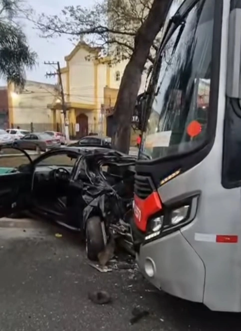 avenida doutor eduardo cotching ônibus carro