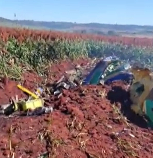 avião Esquadrilha d Fumaça