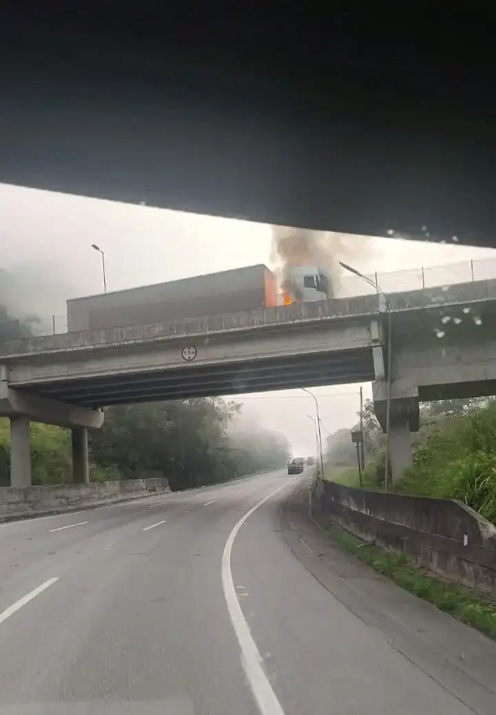 veículo rodovia régis Bittencourt miracatu
