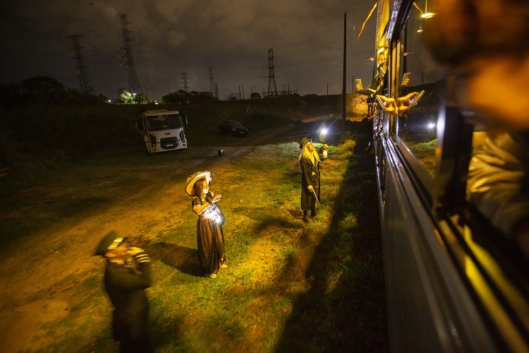 hallowtrain