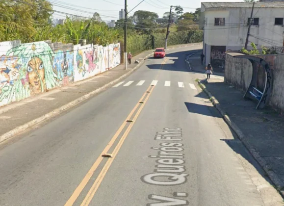 Avenida Queirós Filho em Santo André