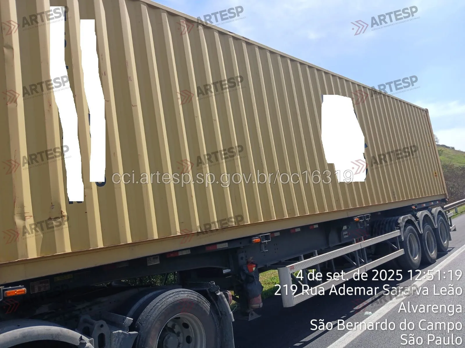 Carreta Man rodovia dos Imigrantes