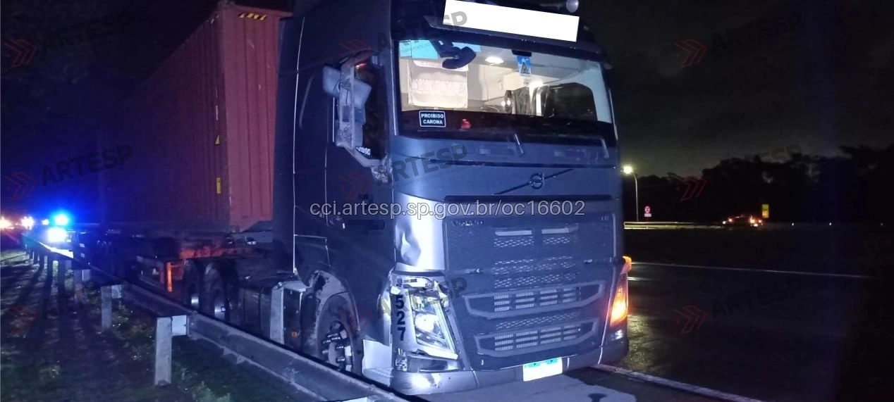 Carreta Volvo rodoanel
