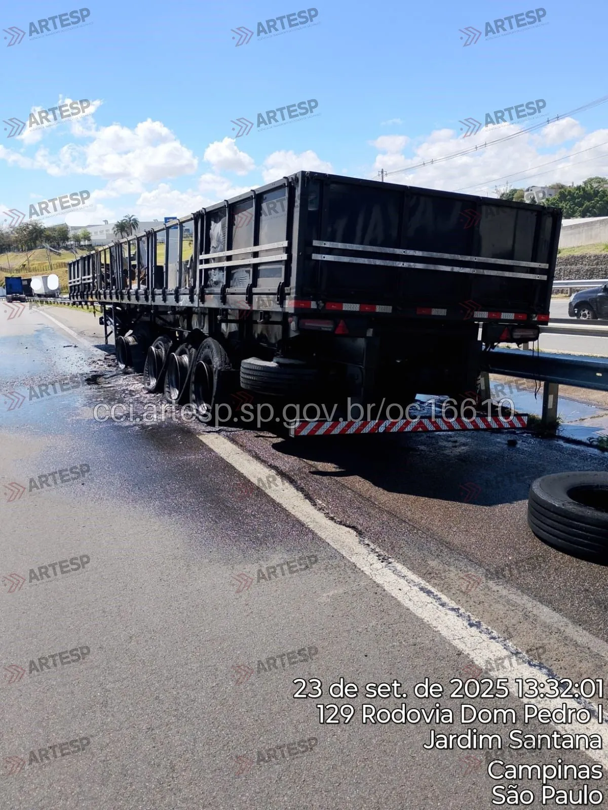 Carreta Scania R420 rodovia dom pedro I