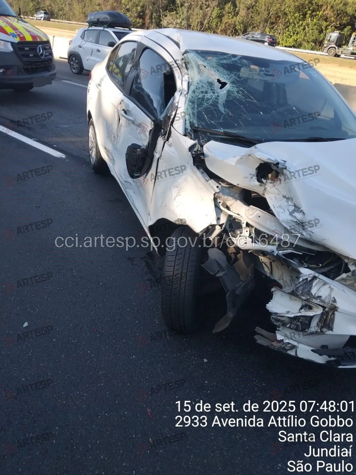 Fiat Cronos rodovia dos Bandeirantes