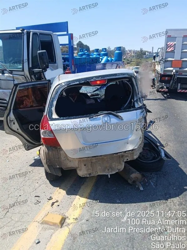Honda Fit na rodovia ayrton senna
