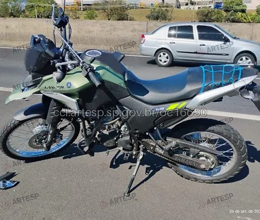Moto Yamaha Lander rodovia anhanguera