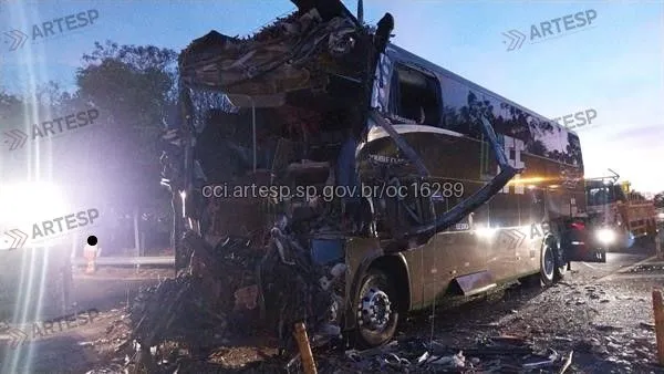 Ônibus Mercedes-Benz Marcopolo Batatais SPA 348/334
