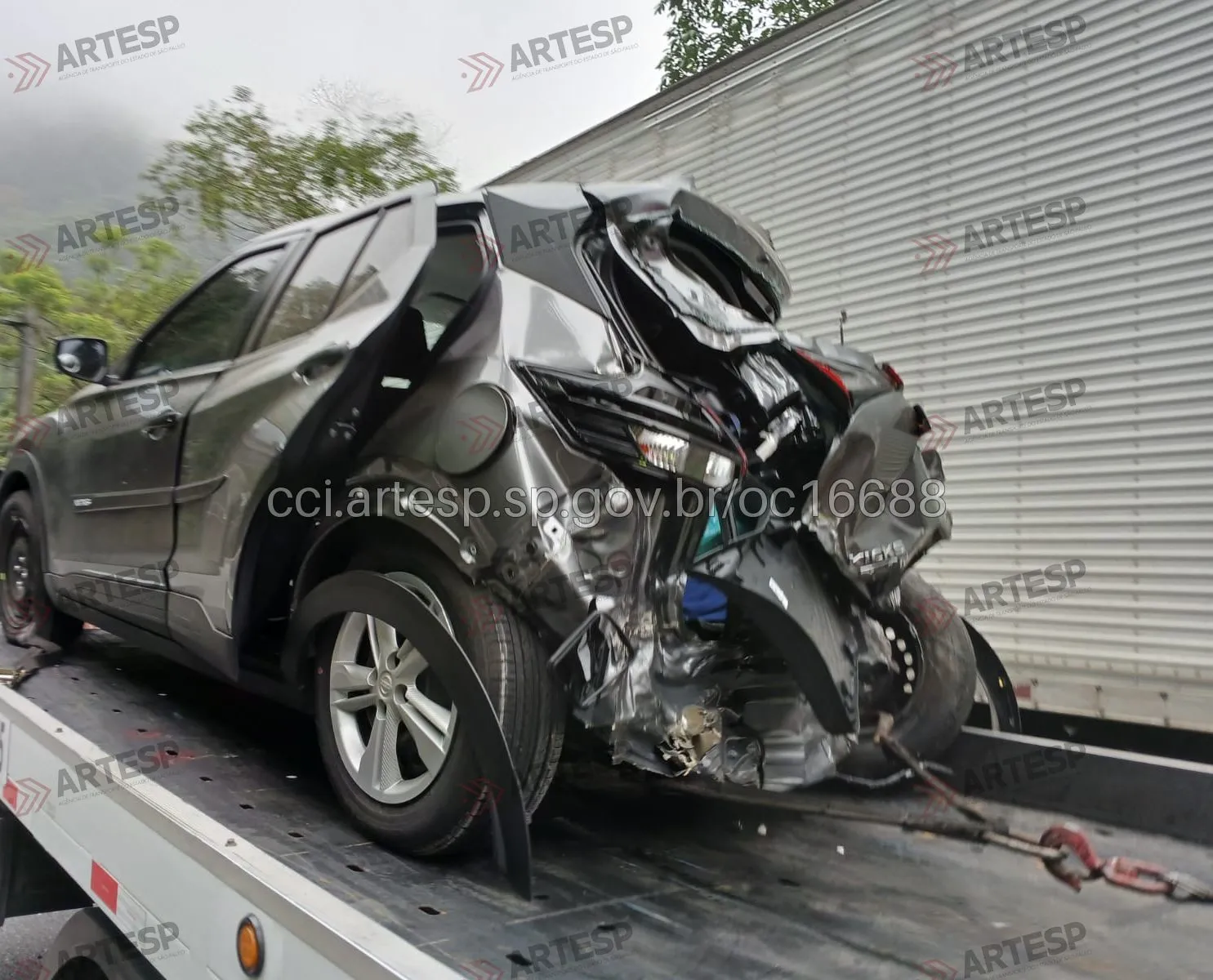 SUV Nissan Kicks rodovia anchieta
