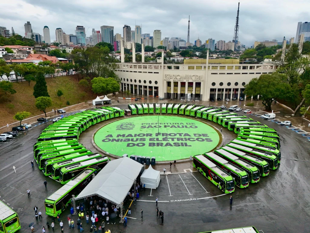 ônibus elétricos