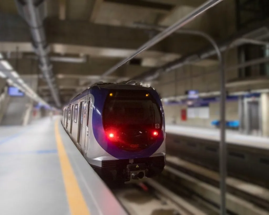 trem linha 5-Lilás viamobilidade linha 16-Violeta metrô