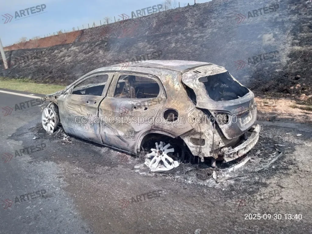 Automóvel Mercedes-Benz rodovia dos Bandeirantes sumaré