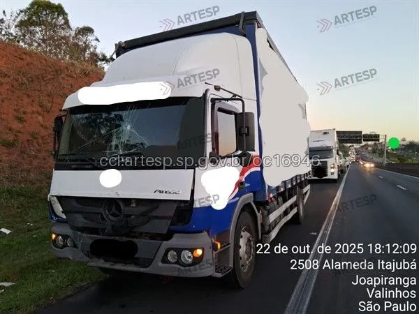 Caminhão Mercedes-Benz Atego rodovia anhanguera