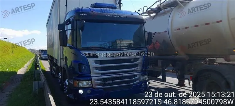 Caminhão Scania rodoanel