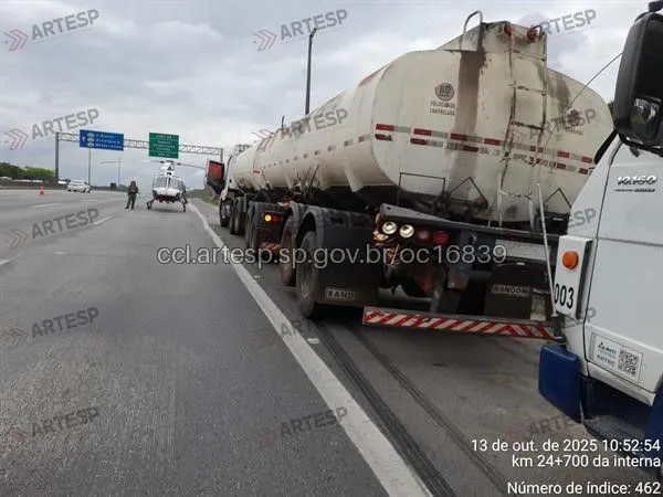 Carreta Mercedes-Benz rodoanel osasco