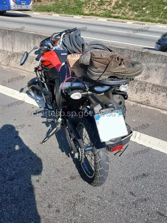 Moto Yamaha Lander rodovia raposo tavares