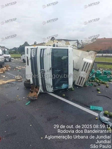 Utilitário Hyundai HR rodovia dos Bandeirantes