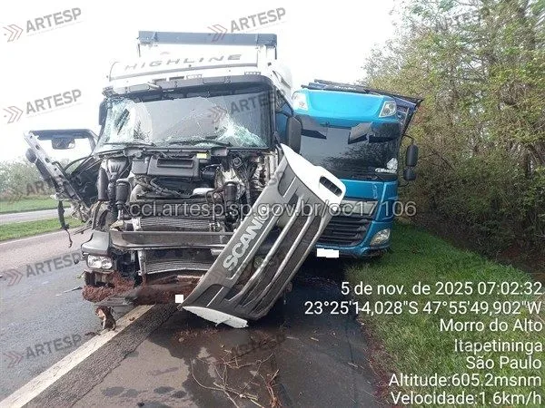 Caminhão Scania e caminhão Scania 113 sp-127