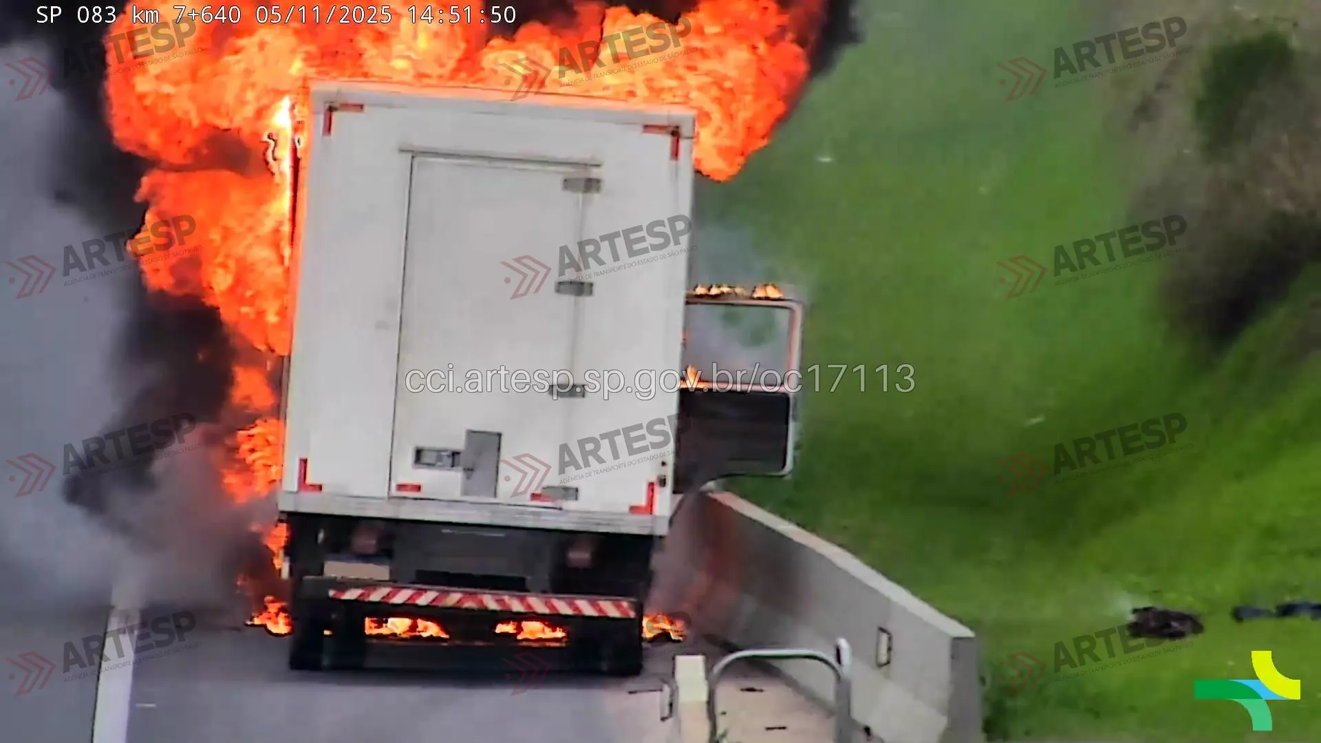 Caminhão VW 9160 fogo anel viário magalhães teixeira