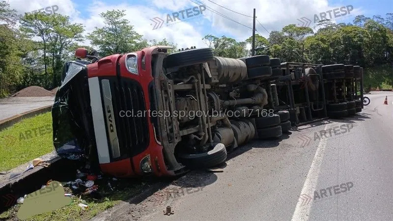 Carreta DAF São Bernardo rodovia anchieta