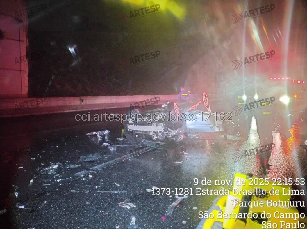 Ford Fiesta no Rodoanel em São Bernardo do Campo