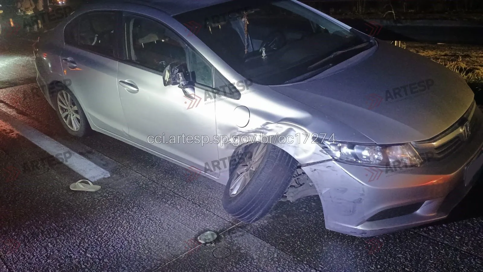 Honda Civic no km 42 em São Bernardo do Campo rodovia dos Imigrantes
