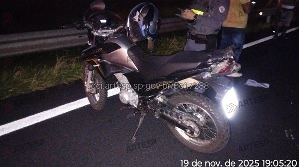 Moto Bros 160 no km 83 em Campinas rodovia dos Bandeirantes