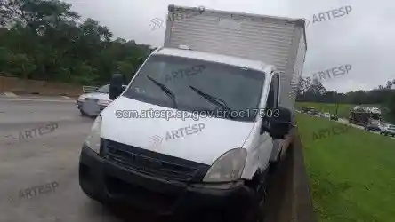 Caminhão Iveco rodoanel km 49