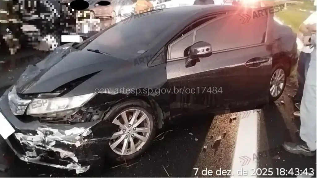 Honda Civic rodovia dos Bandeirantes