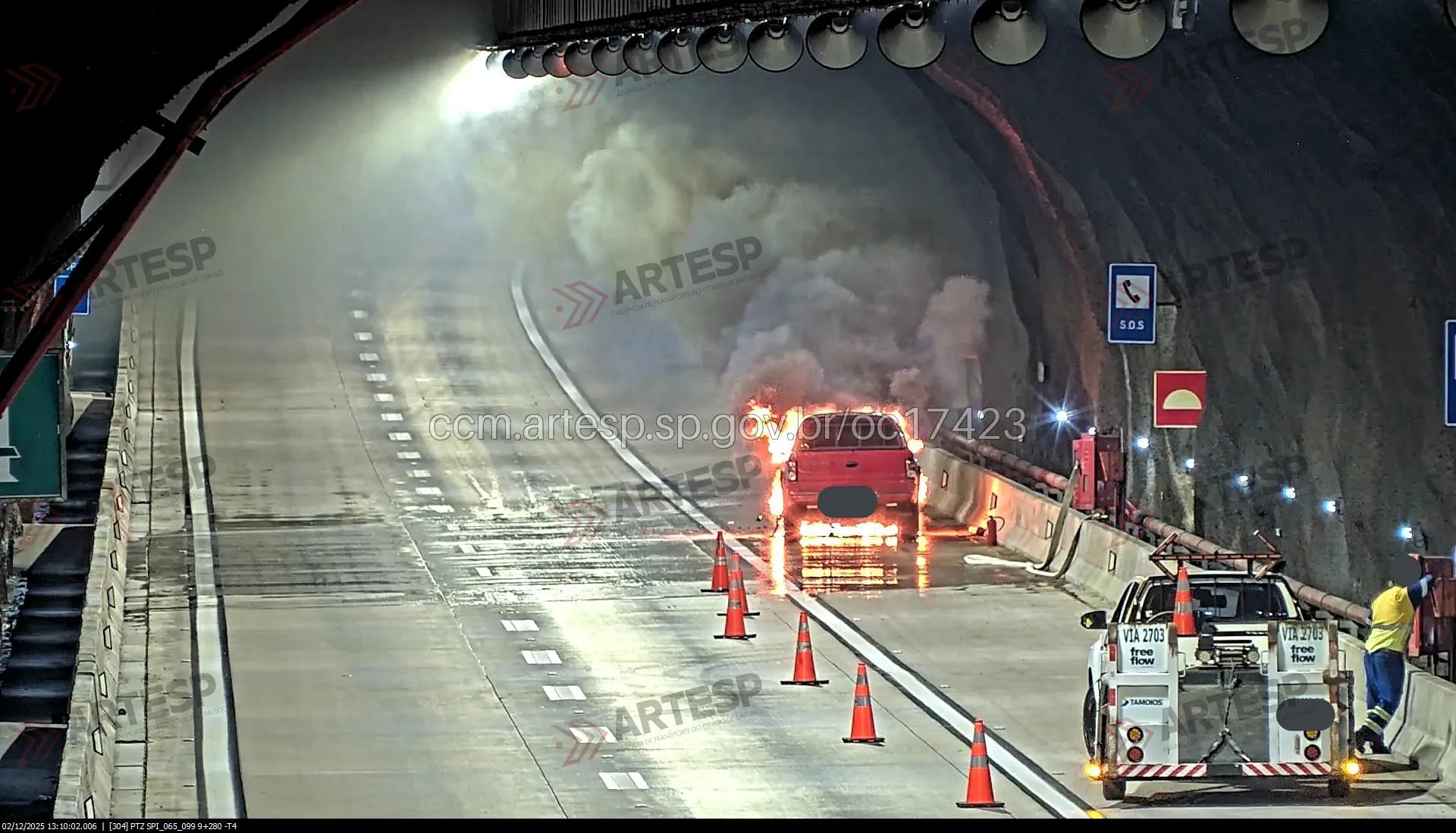 Utilitário Dogge Dakota fogo tamoios Serra Nova da Tamoios