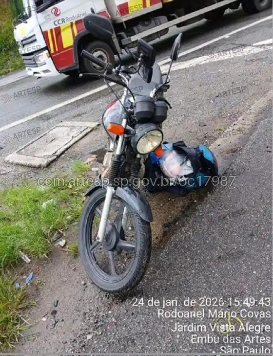 Moto Honda CG 125 no rodoanel