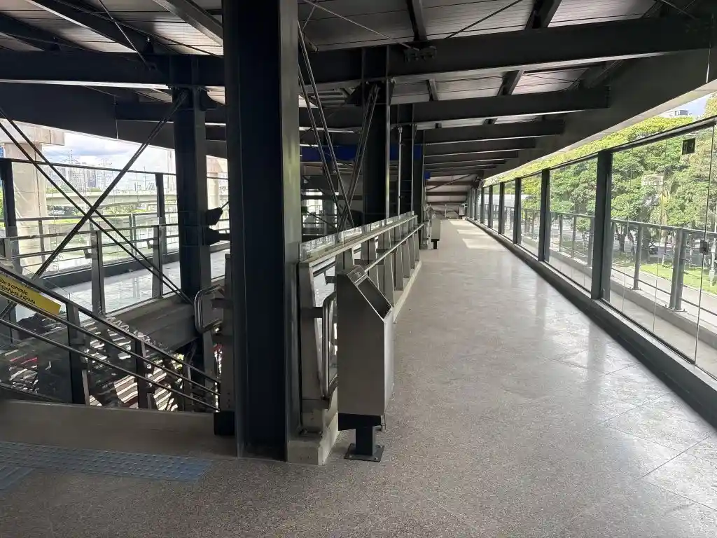 estação morumbi da linha 17 são paulo
