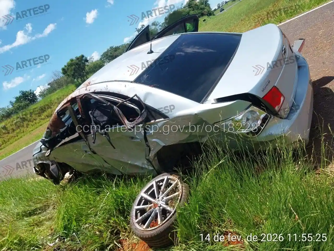 Automóvel Cruze rodovia raposo tavares martinópolis