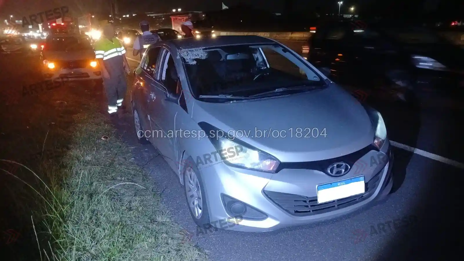 Automóvel Hyundai HB20 rodovia dos Imigrantes