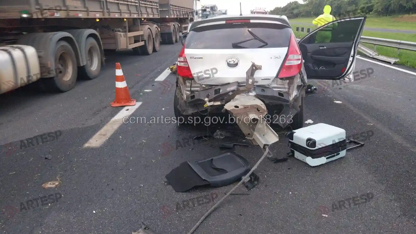 Automóvel Hyundai I30 rodovia anhanguera