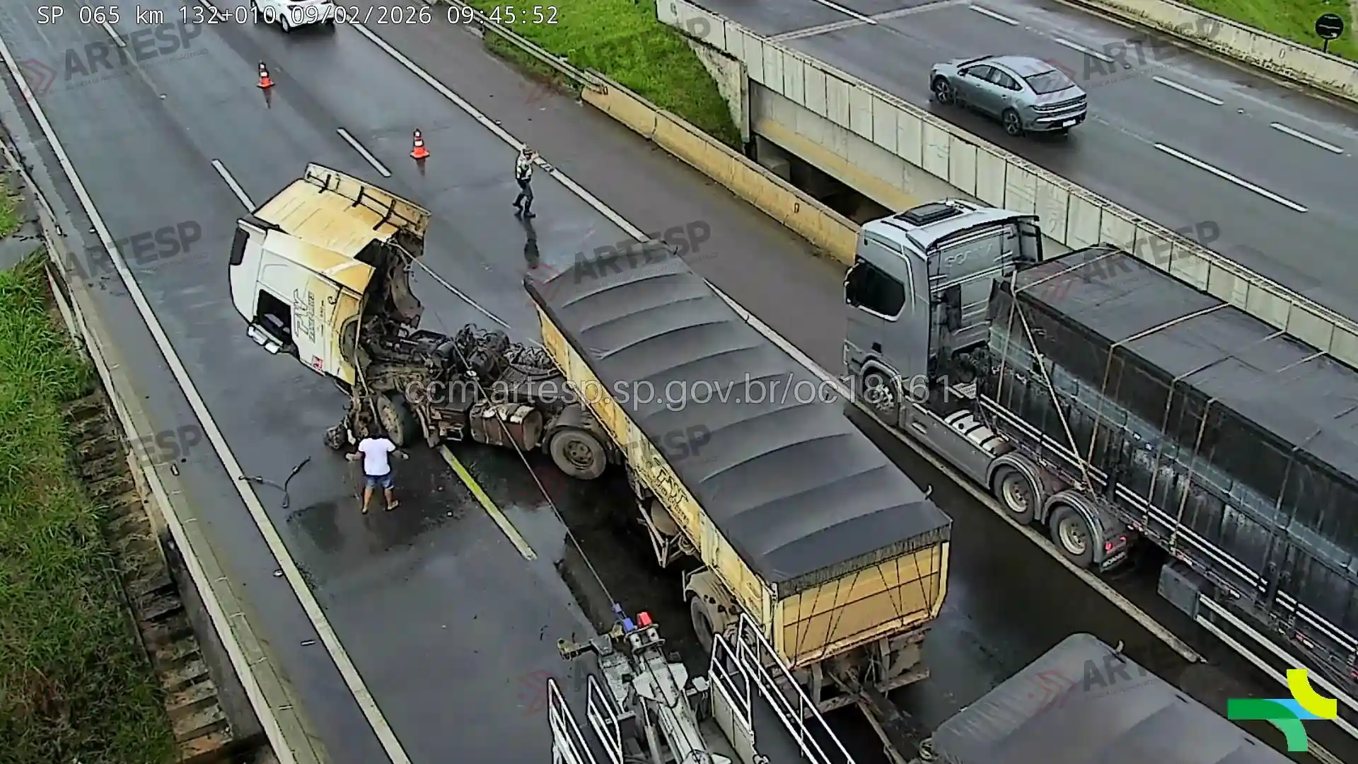 Bitrem Volvo FH 540 rodovia dom pedro I